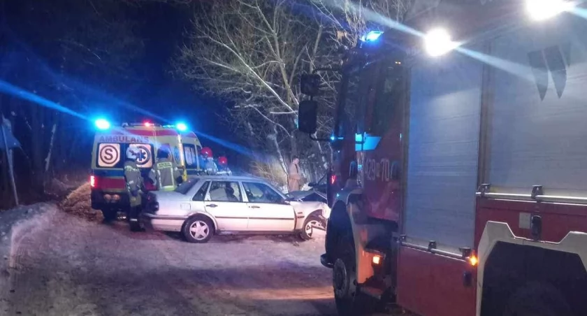 Młody kierowca bmw stracił panowanie nad pojazdem – Doszło do wypadku 