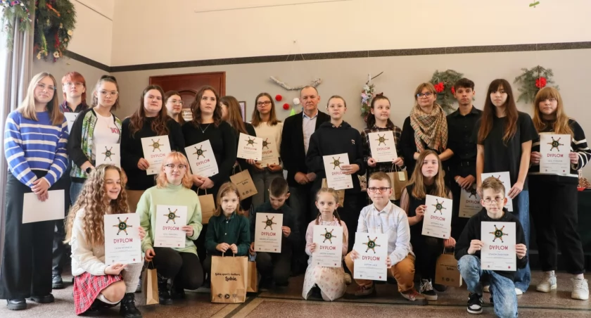 Najlepsi odebrali nagrody! Wyniki Bożonarodzeniowego Konkursu Plastycznego