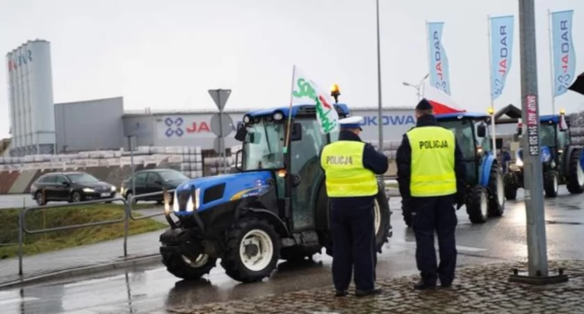 Rolnicy mogą zablokować S17 – Protest i utrudnienia już w piątek!