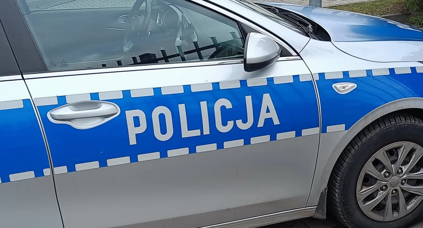 Policyjny patrol na S17 zatrzymał kierowcę seata