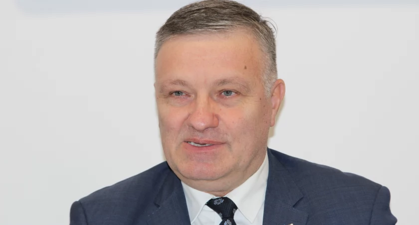 Oświadczenie posła Woźniaka: Nie ma podwójnych list, jest jedna lista kandydatów Prawa i Sprawiedliwości