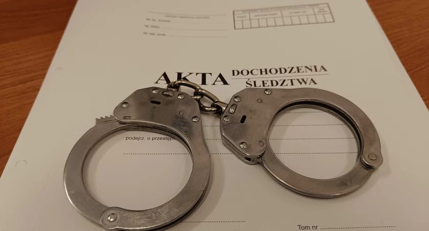 Pobierał zaliczki za samochody i znikał! Oszust działający na ogólnopolską skalę aresztowany
