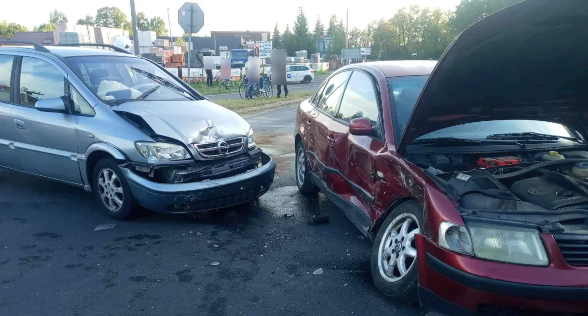 Kolizja na skrzyżowaniu w Wildze