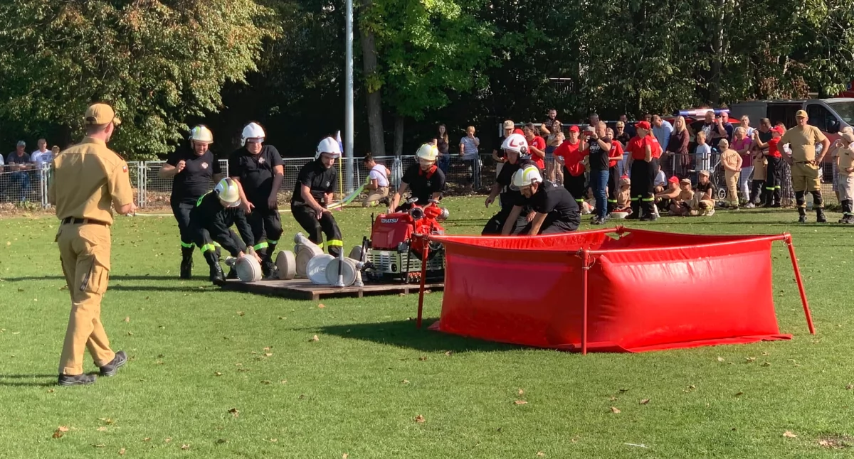 Gminne Zawody Sportowo-Pożarnicze w Parysowie: Triumf OSP Stodzew