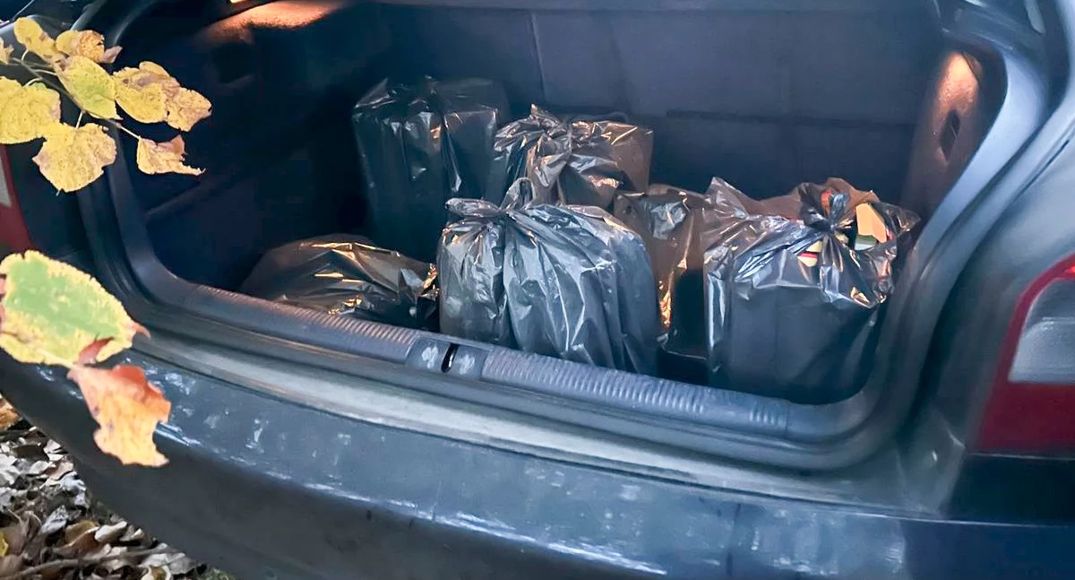 Policjanci zabezpieczyli nielegalne papierosy. Ponad 1500 paczek