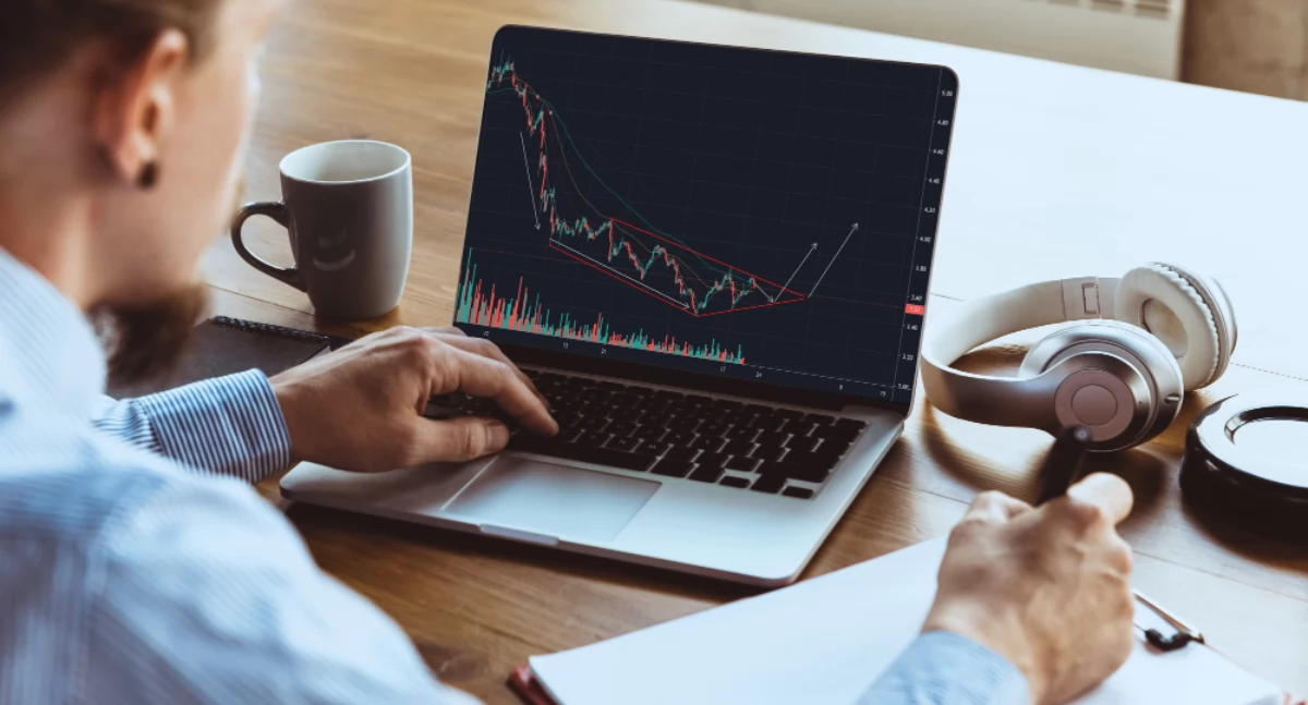 Jak wykorzystać strategię swing tradingu na rynku Forex?