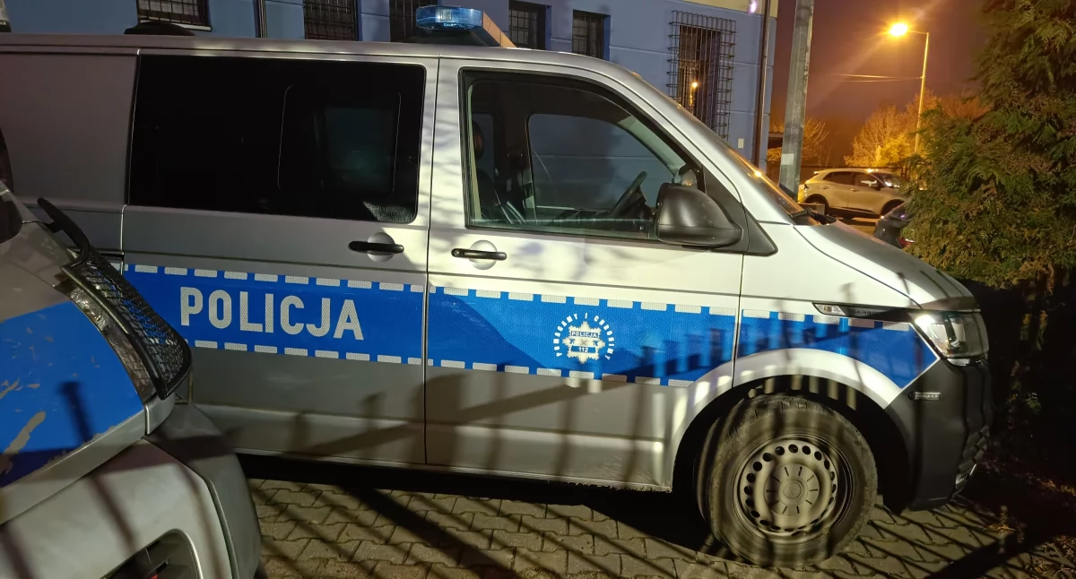 Wskoczył w nocy do rzeki, żeby uciec ścigającym go policjantom 