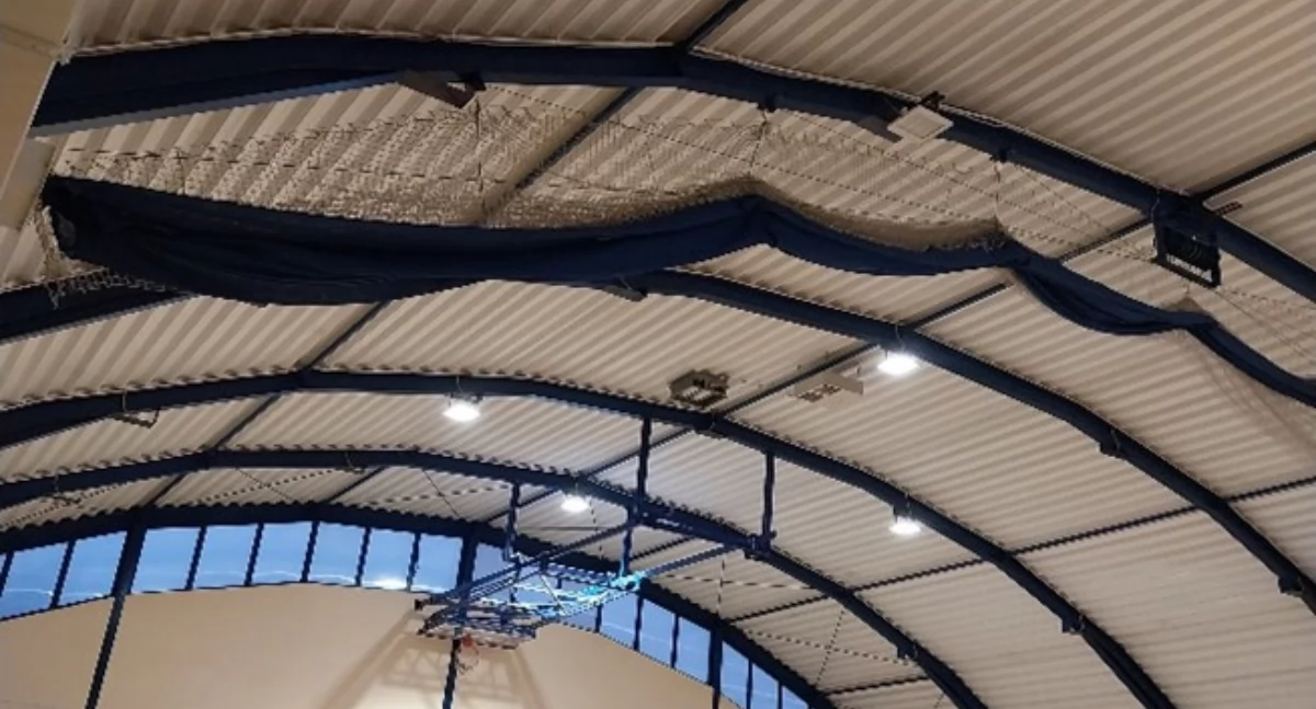 Nowe oświetlenie w hali sportowej
