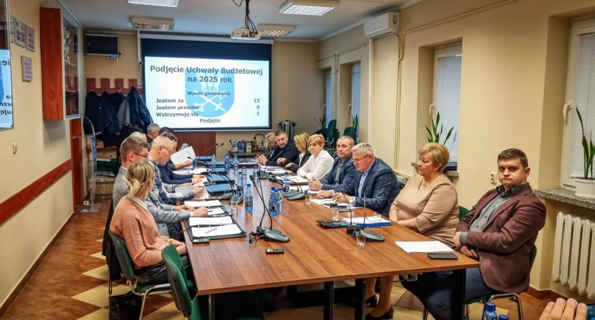 Ambitny i prorozwojowy. Budżet uchwalony