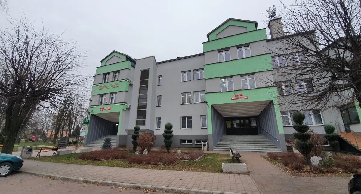 Windą do urzędu