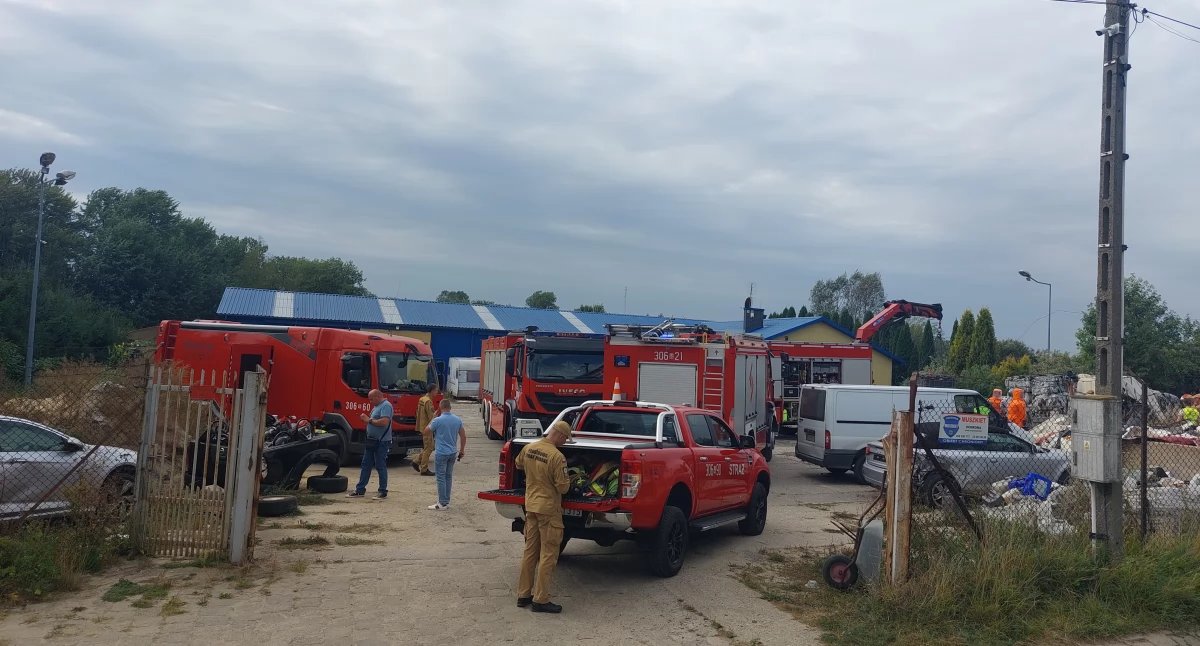 Mieszkańcy domagają się usunięcia niebezpiecznych odpadów