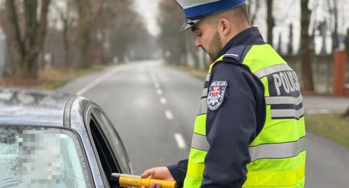 Inni z taką ilością alkoholu w organizmie walczą o życie, a on próbował jeszcze uciekać...