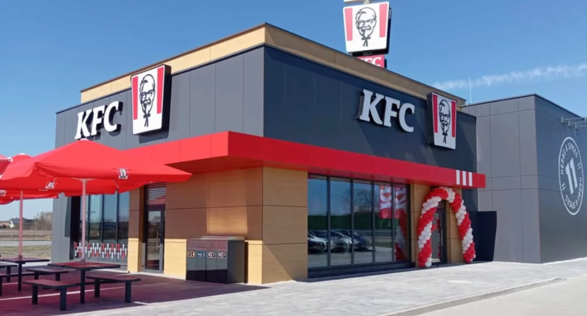 KFC na MOP Pilawa już otwarte! Promocyjne kubełki dla pierwszych 100 osób!