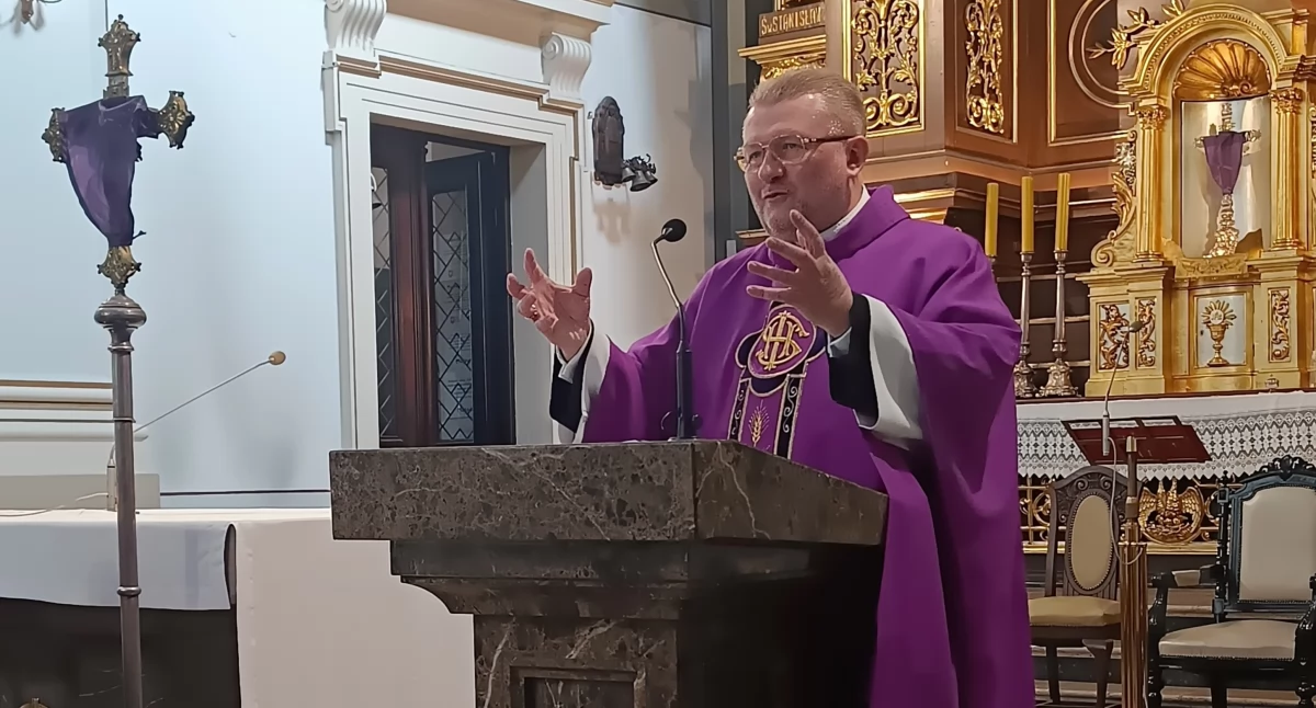 Ksiądz Jaśkowski: 