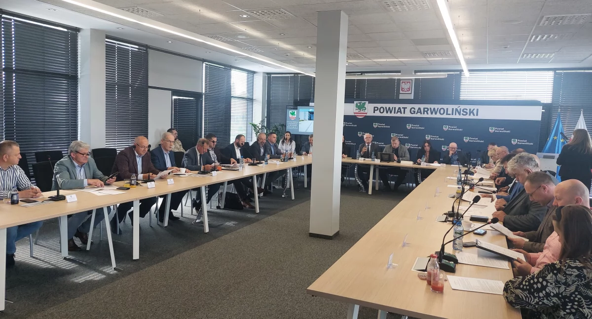 Burza na sesji powiatowej. Poszło o wprowadzenie zmian w budżecie