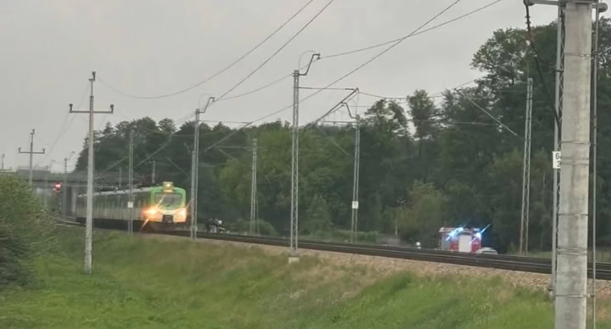 Śmiertelne potrącenie przez pociąg: Nie żyje 26-letnia kobieta