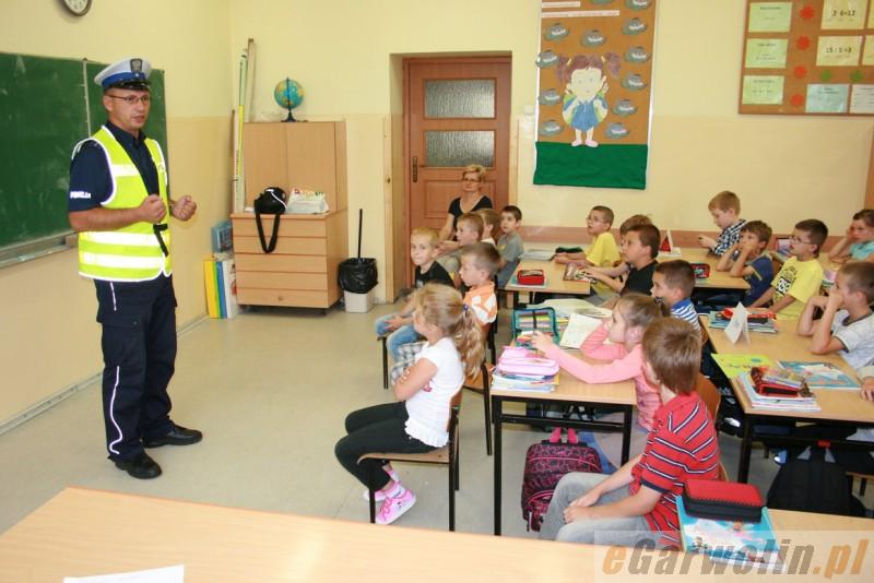 O bezpieczeństwie z pierwszoklasistami