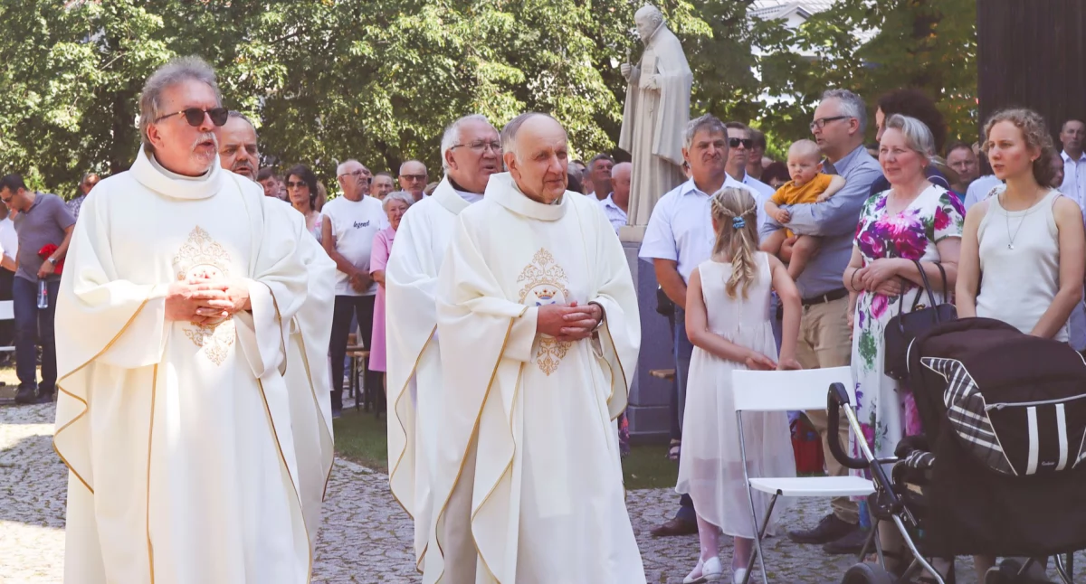 Odpust i jubileusz w Mariańskim Porzeczu: 50 lat kapłaństwa ks. Jana Krajewskiego