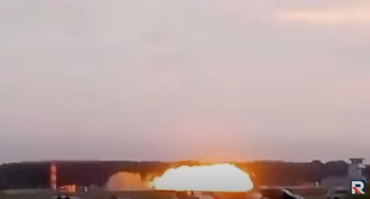 Katastrofa przed pokazami Air Show 2025. Na lotnisku w Radomiu rozbił się F-16