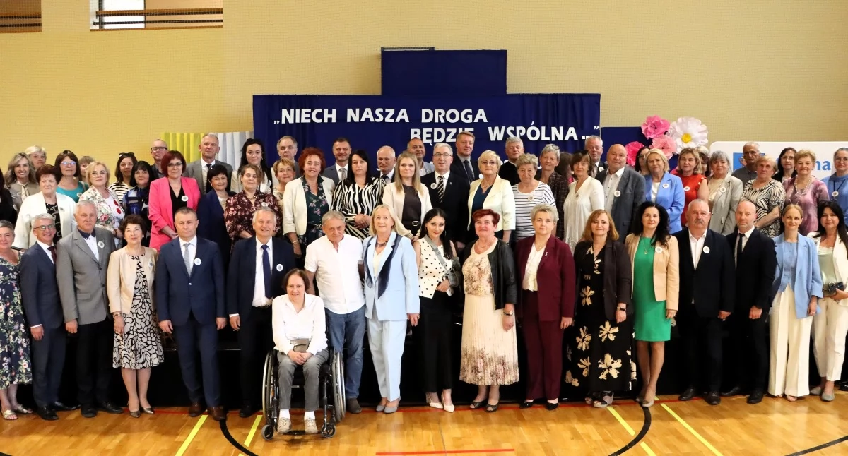 Szkoły z Brzegów i Korytnicy na ogólnopolskim zjeździe szkół imienia Jana Pawła II