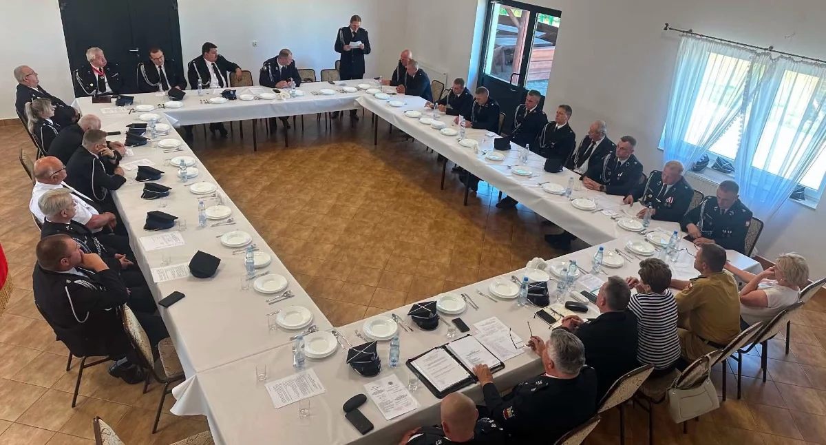 Wybrano nowy zarząd OSP i wyróżniono zasłużonego strażaka