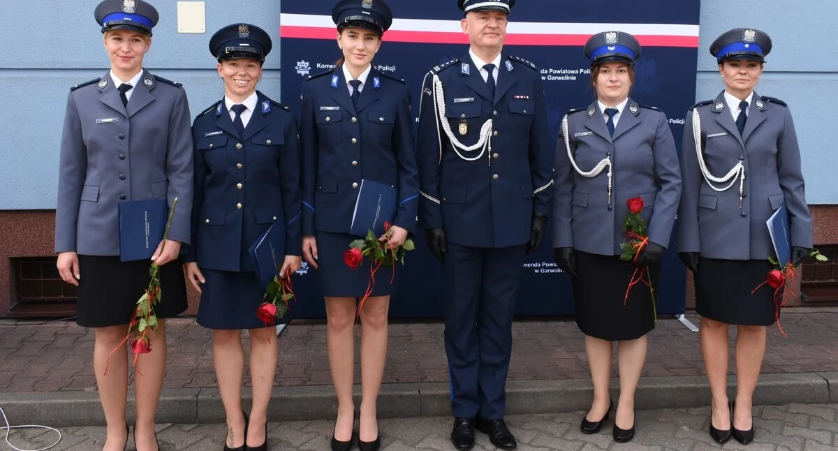 Święto Policji w Garwolinie. Posypały się awanse, medale i słowa uznania dla mundurowych
