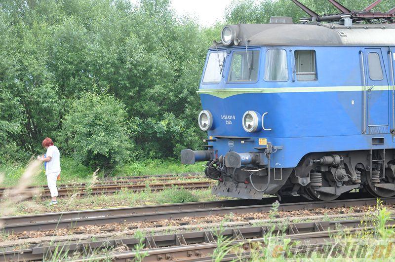2-latek zginął pod kołami pociągu w Woli Rębkowskiej