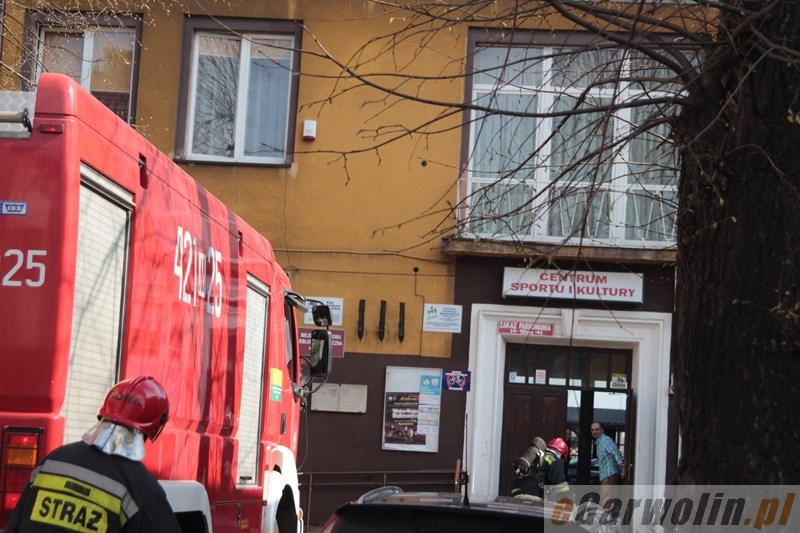 Pożar w Centrum Sportu i Kultury w Garwolinie. Zasłabnięcie i ewakuacja 1 osoby