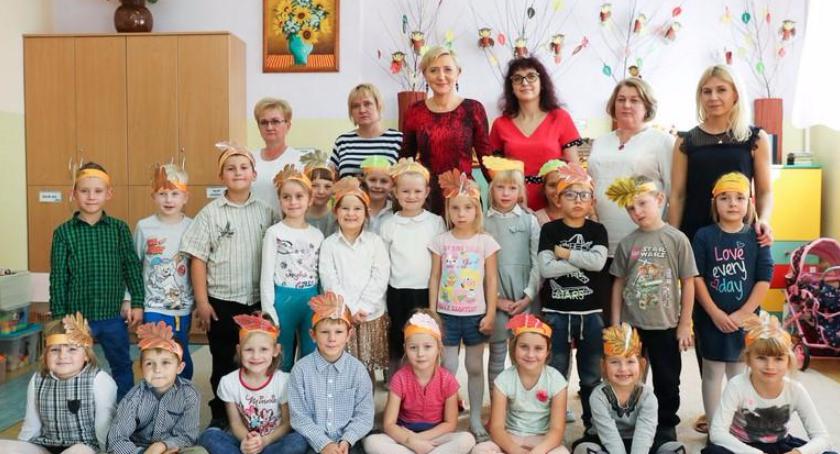 Agata Kornhauser-Duda odwiedziła przedszkole „Słoneczko” w Woli Rębkowskiej