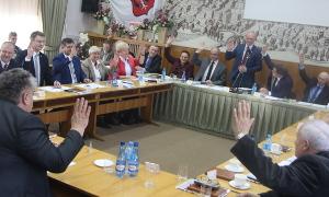 Budżet powiatu na rok 2017 uchwalony jednogłośnie