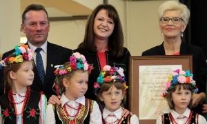 Szkoła w Samorządkach ma 100 lat! Placówka wyróżniona medalem Pro Masovia (zdjęcia)