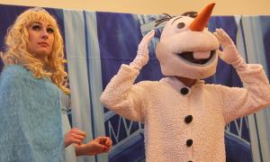 Teatr Fantazja z bajką „Kraina Lodu” w Górznie