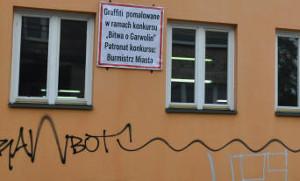 Kto ponosi odpowiedzialność za zniszczone elewacje?