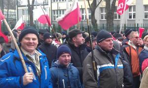 Rolnicy z powiatu protestują w Warszawie