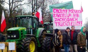 Rolnicy blokują DK nr 17 na wysokości m. Potaszniki