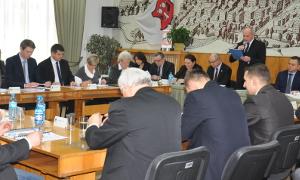Budżet powiatu na rok 2015: prawie 104 mln zł