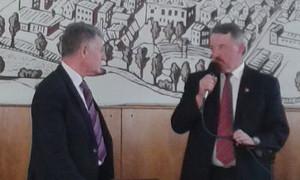 Przewodniczący vs. burmistrz i problem śmieci w mieście