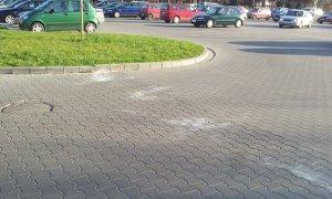 Pachołki zniknęły, będą szlabany