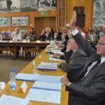 Powiat z drugą żółtą kartką, ale i z absolutorium