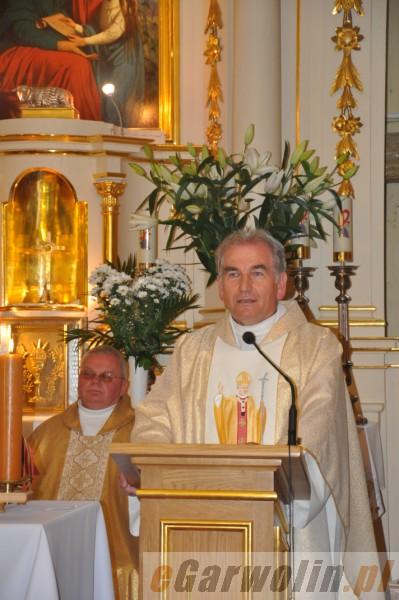 Stuletnia szkoła w Zwoli ma sztandar i patronkę