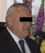 Powrócił do gabinetu
