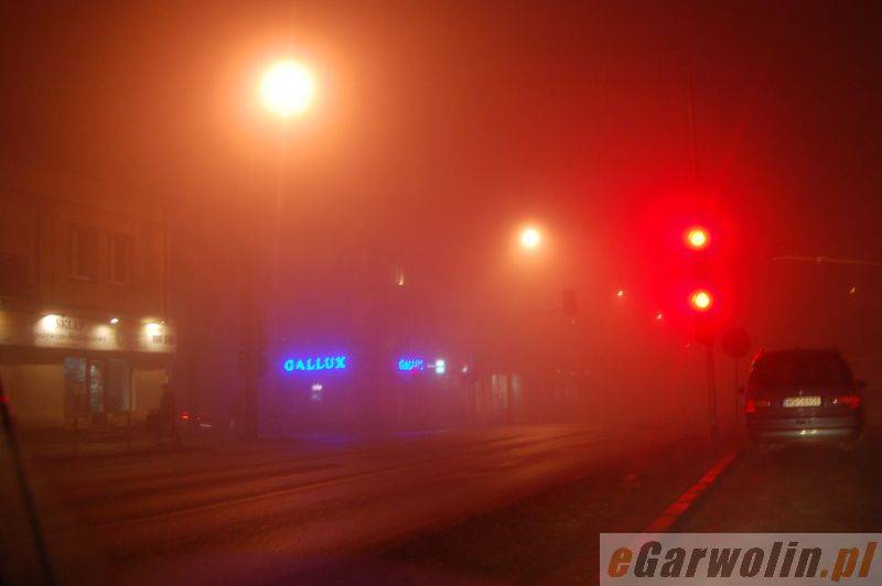 Ostrożnie! Mazowsze we mgle