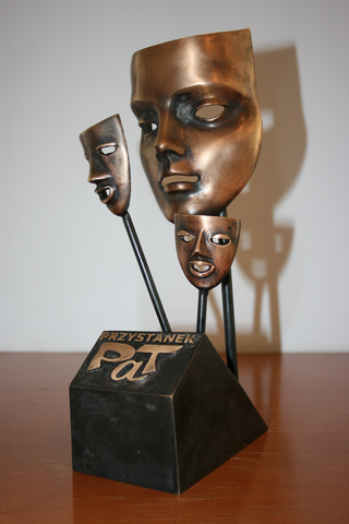 Statuetka PaT w Garwolinie