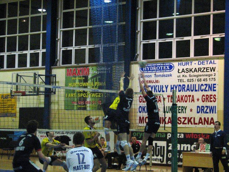 PIĘKNE WIDOWISKO SPORTOWE