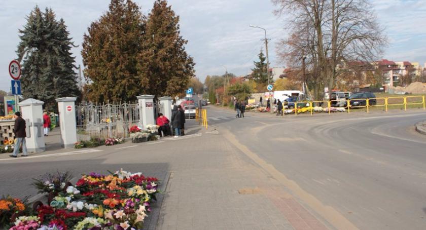 Garwolin – dodatkowy parking i zmiana organizacji ruchu na Wszystkich Świętych