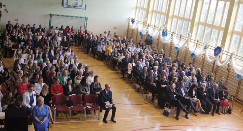 Szkoła w Głoskowie świętowała 100-lecie istnienia!