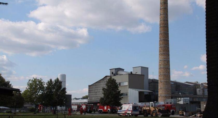 Gm. Pilawa – Pracownicy ugasili pożar w Hucie Szkła „Czechy” 