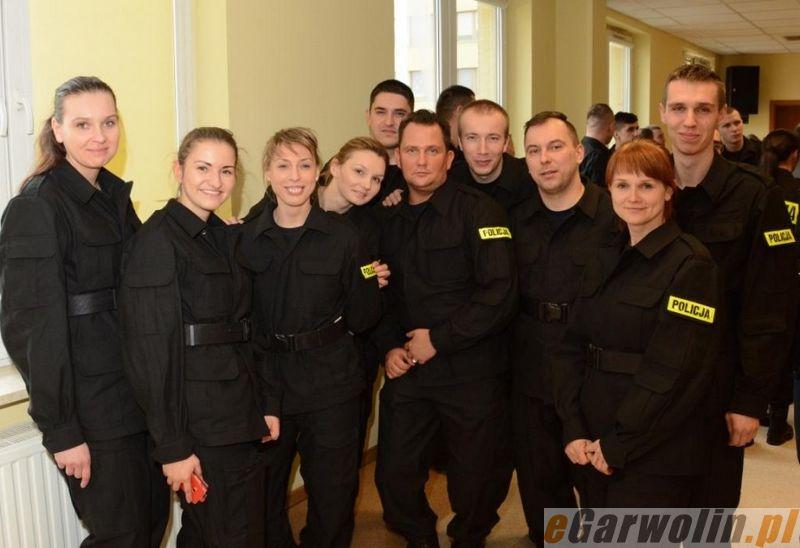 Ślubowanie nowo przyjętych funkcjonariuszy policji