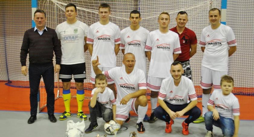 Magsta wygrywa Mikołajkowy Turniej
