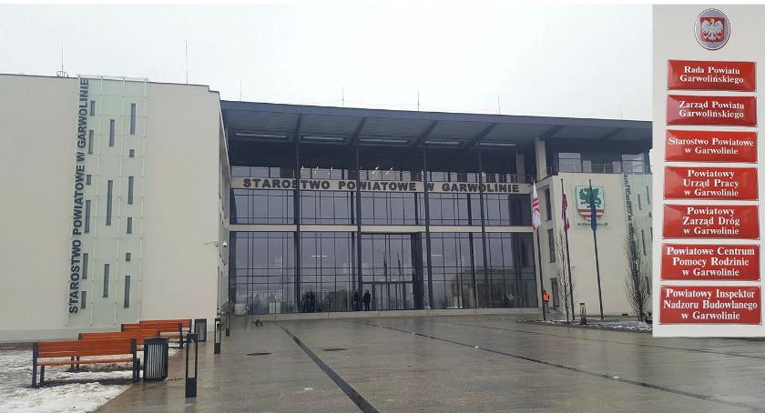 Nowa siedziba starostwa – terminy przenoszenia wydziałów i urzędów